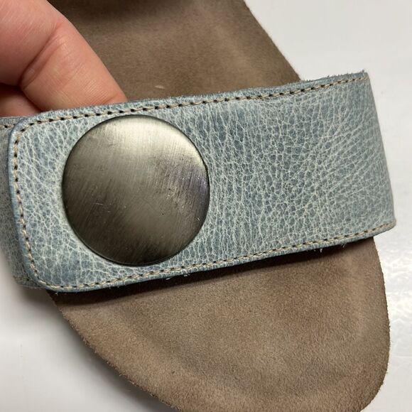 Taos Women’s Blue Textured Leather Velcro Two Strap Ankle Strap Wedge- 42 (10) - Picture 5 of 16